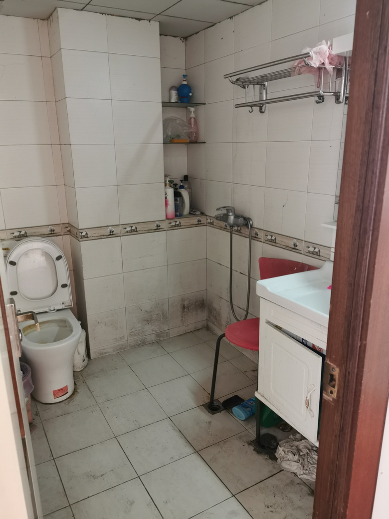 ס������