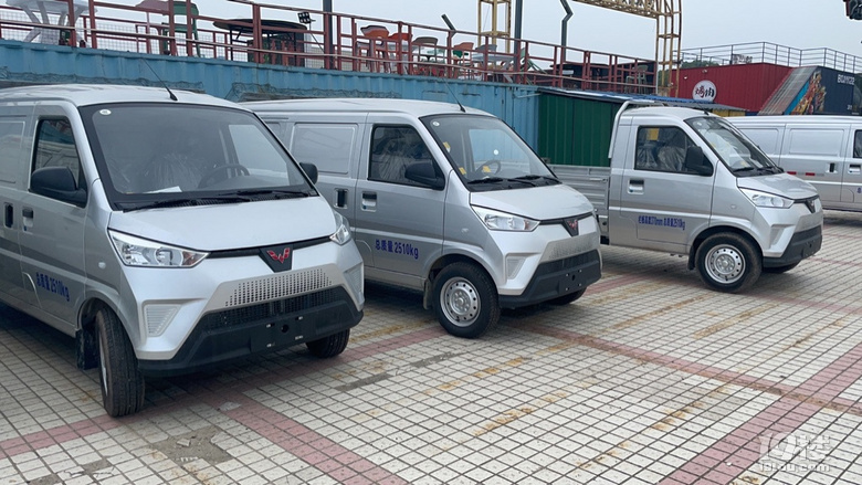五菱新能源货车