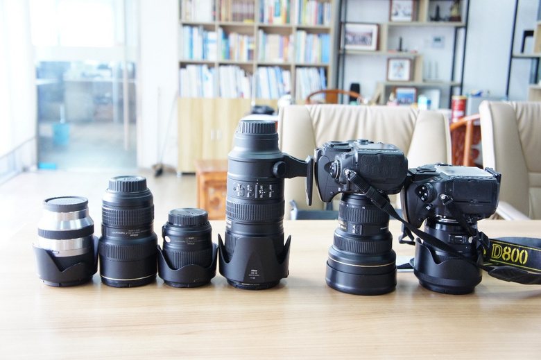 ת�������῵D700������14-24 F2.8��ͷ��28 F1.8��ͷ��16-35 F4��