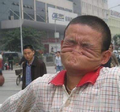 [雷倒]能用嘴巴咬住鼻子的人你见过吗??-温岭论坛-台州19楼