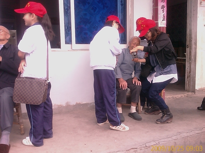 重阳情浓 台州义工关爱老人(白云敬老院活动)-