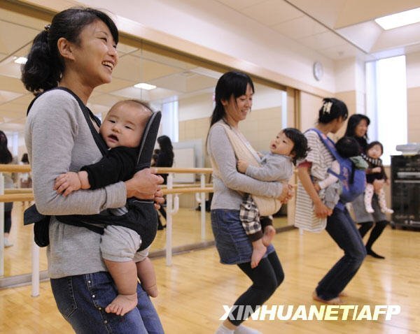 日本横滨流行母婴舞蹈-家事闲谈-孩爸妈聊天室