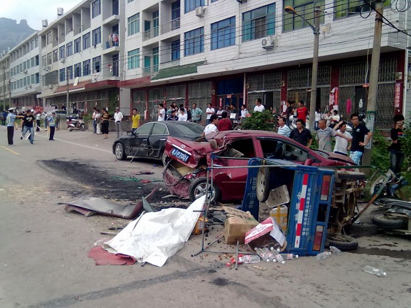 10月2号台州杜桥无证驾驶造特大交通事故 14