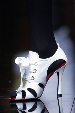 [原]离开了,你还欠我一个拥抱