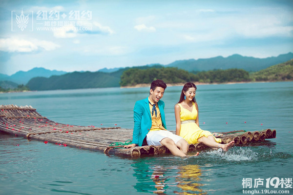 央~江南美景意悠悠,丝竹流水听潺潺。-<em>我要</em>结