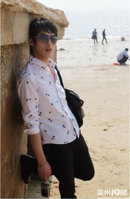 还有这样的医生小帅哥,据说很多<em>女生大姨妈</em>了