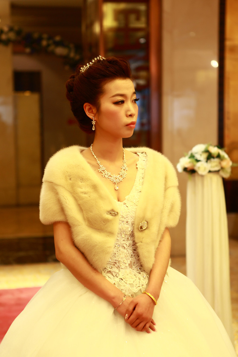 <em>狮子男和天秤女</em>,我们摊上结婚这件大事了-新娘