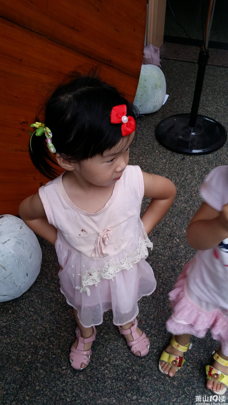 【小泡】<em>小姐妹</em>的聚会真的好嗨皮~自己diy发夹