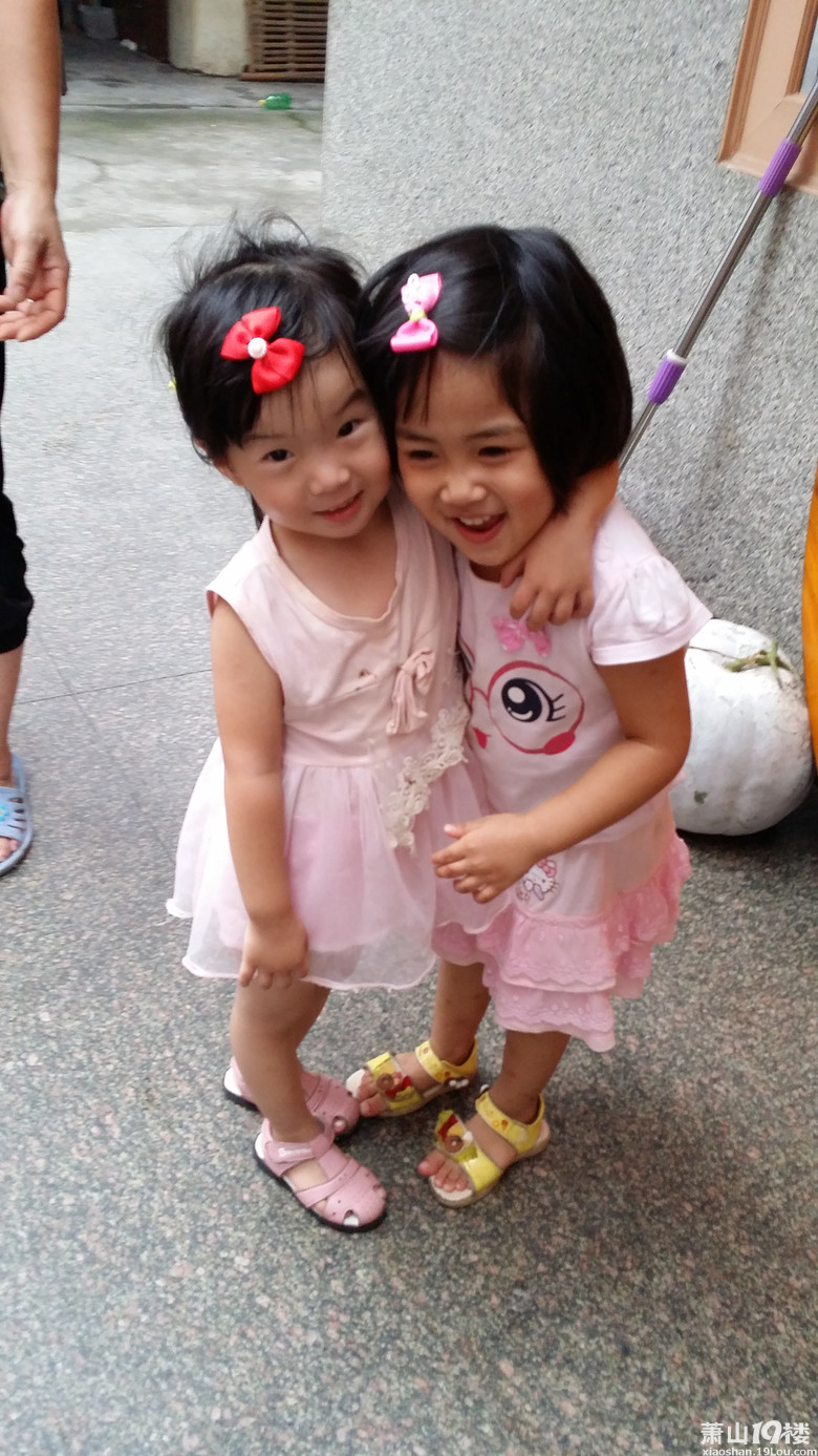 【小泡】<em>小姐妹</em>的聚会真的好嗨皮~自己diy发夹