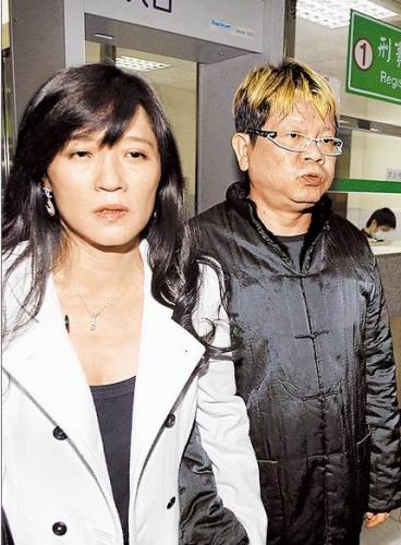 台音乐鬼才郑进一涉嫌吸毒被捕 曾被传玩3p嫖妓