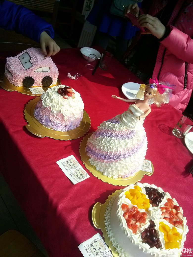 自己给宝宝做的周岁生日蛋糕甜品台,完全无添