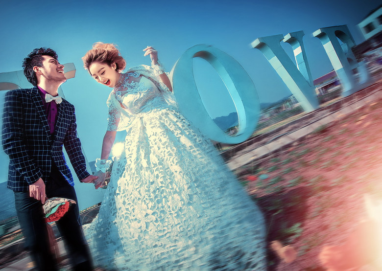 ������Ƭϵ�С������Ǳ���