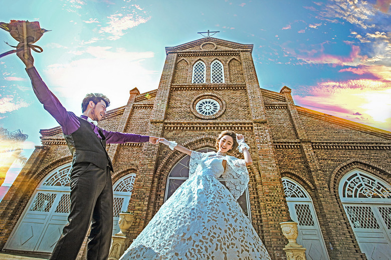 ������Ƭϵ�С������Ǳ���