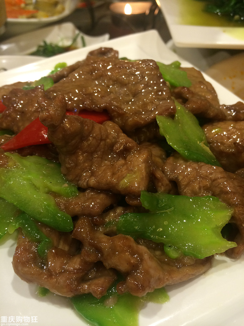 一桌子肉安逸~~+【购物狂试吃品云轩私房菜】