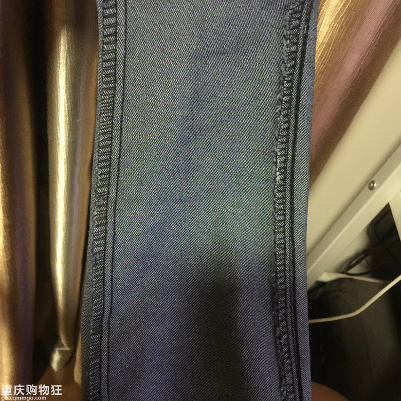 【种草我在行—牛仔专场开团】质报已上！破洞小脚裤好怀型