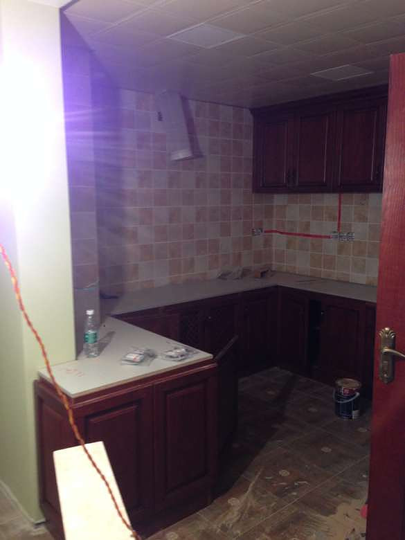 װ�ޣ�������