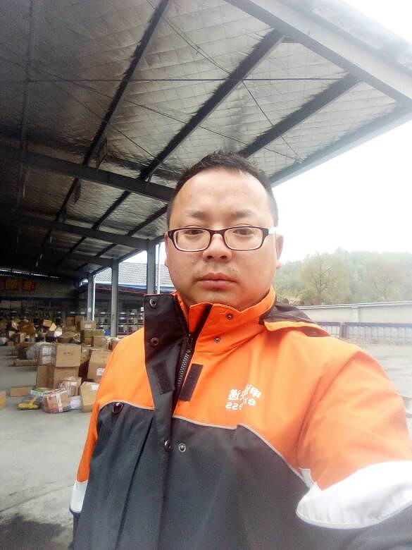 快递小哥！真心想把自己嫁出去。有过悲惨的