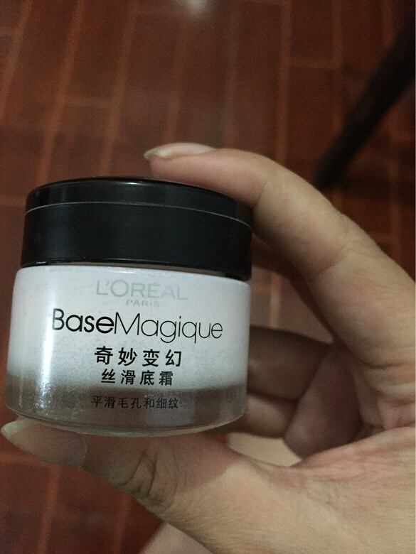 安利两个细化毛孔的产品！