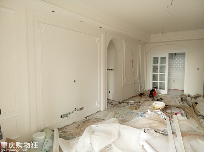 װ�޵��ӱ���ǽ