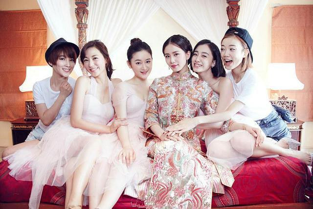 陈妍希伴娘团号称史上最美网友这不是明摆打baby的脸吗