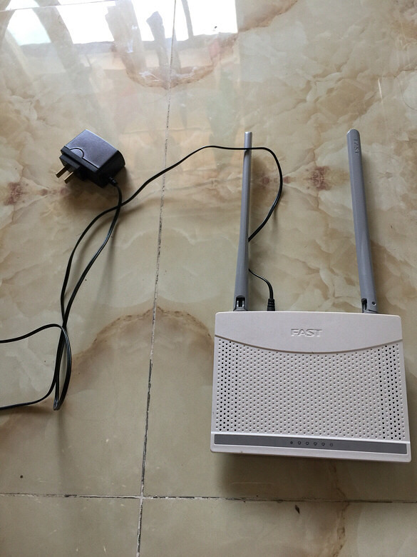 家里闲置无线猫,原价105,现在80转卖