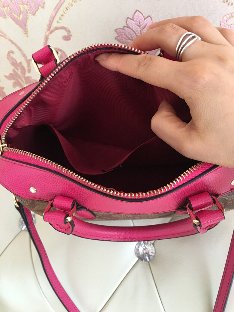 蔻驰波士顿女包 靠谱代购入95新