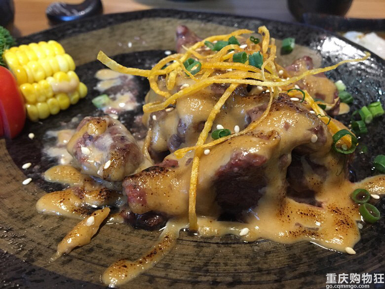 今天去拔草最近的wanghong日料“月乡”