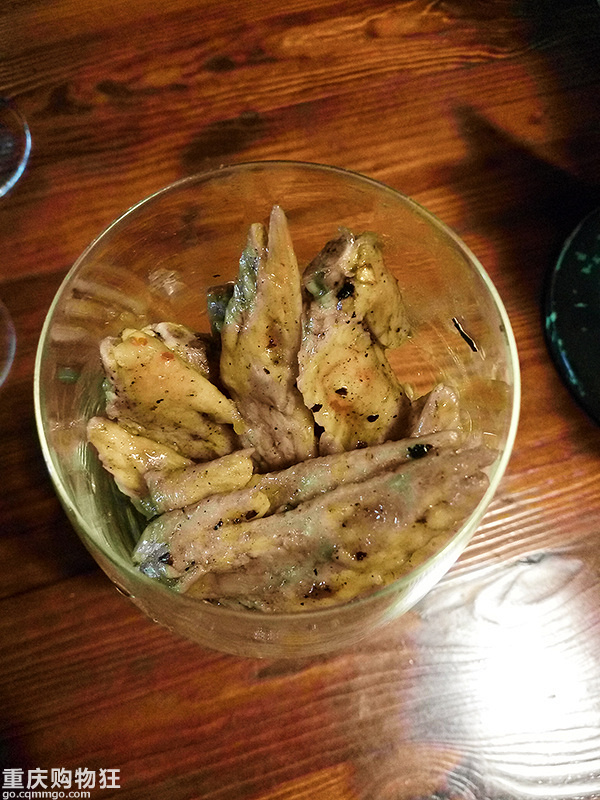 如何优(zhuang)雅(B)的吃鸡翅鸡爪