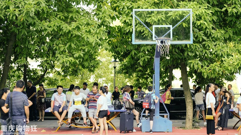 开学直击二外报名日，第一天就考试，今年18个班
