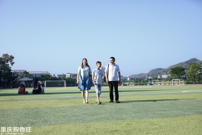 开学直击二外报名日，第一天就考试，今年18个班