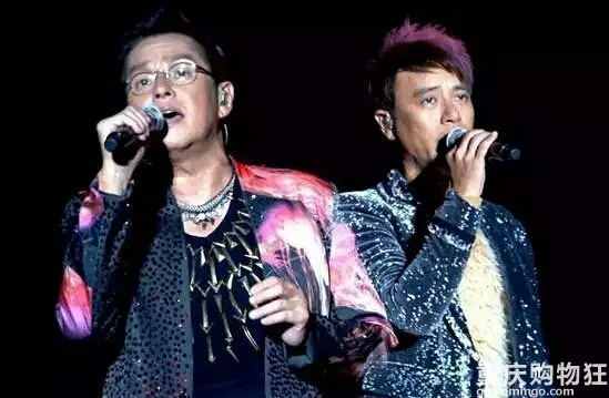 史上最幸运直播，谭咏麟李克勤乱入游客镜头