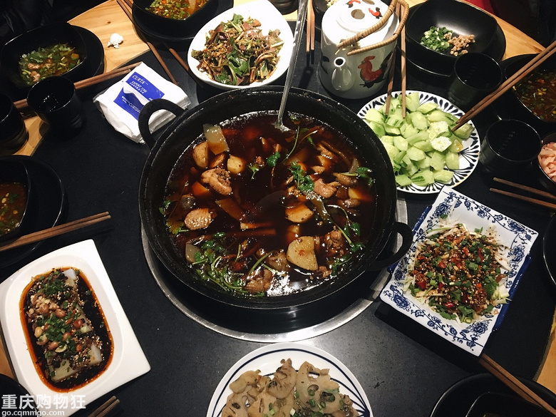 邦渝花苑周围的美食太多，差点错过这家高性价比的梁山鸡