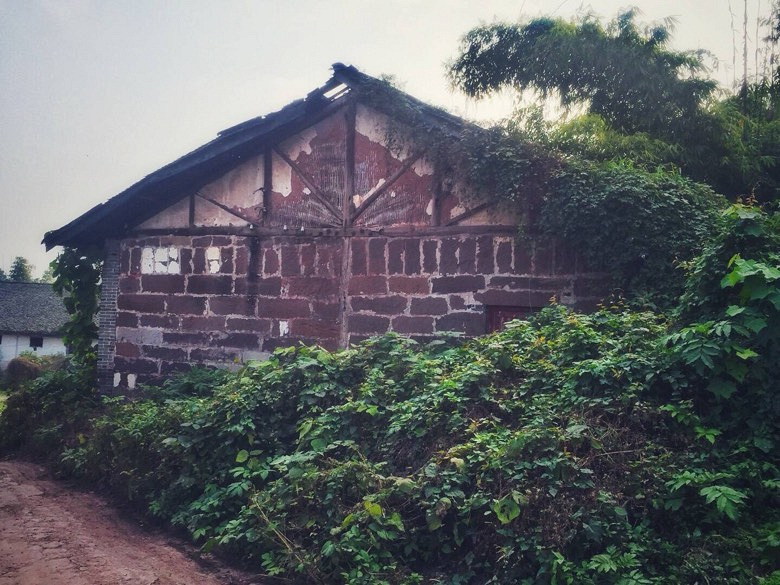 天气大好手机扫街:合川大石镇利泽老街!