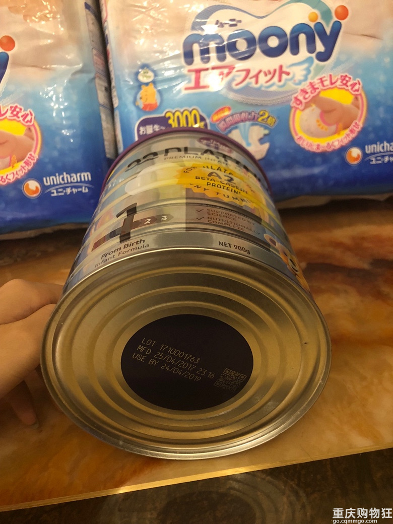 转新生儿奶粉，尿不湿