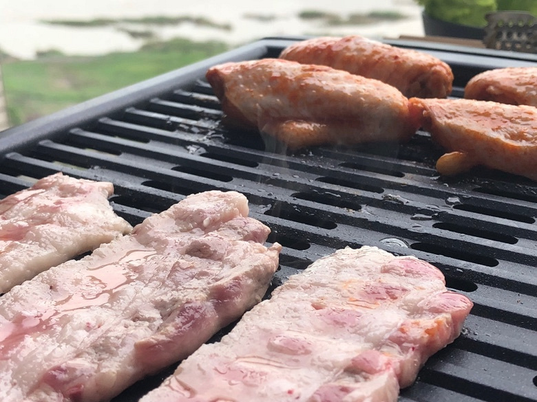 小阳台 &小烤肉&小小的二人世界