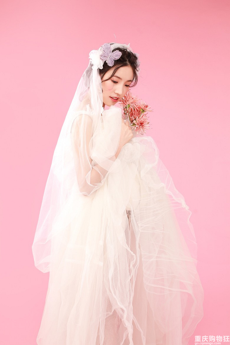 被论坛照片种草,跟风拍拍一个人的婚纱照-重庆