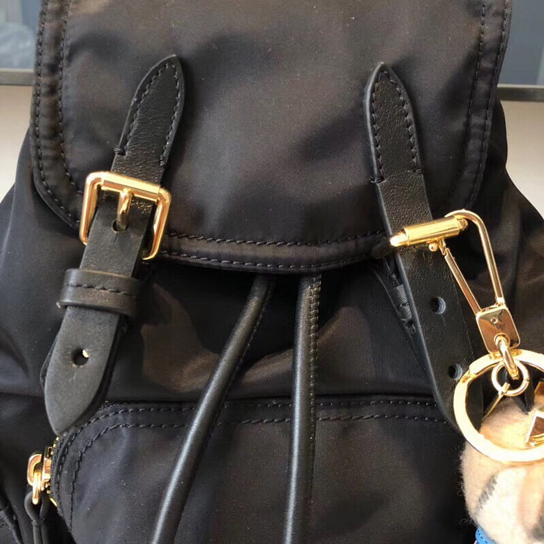 Burberry miniͱ˫