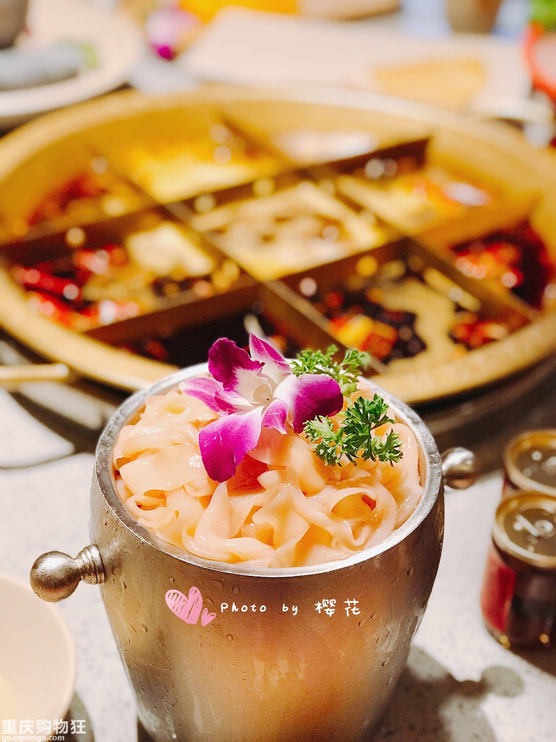 灯笼巷里打灯笼来吃火锅+【6月今天吃这个】