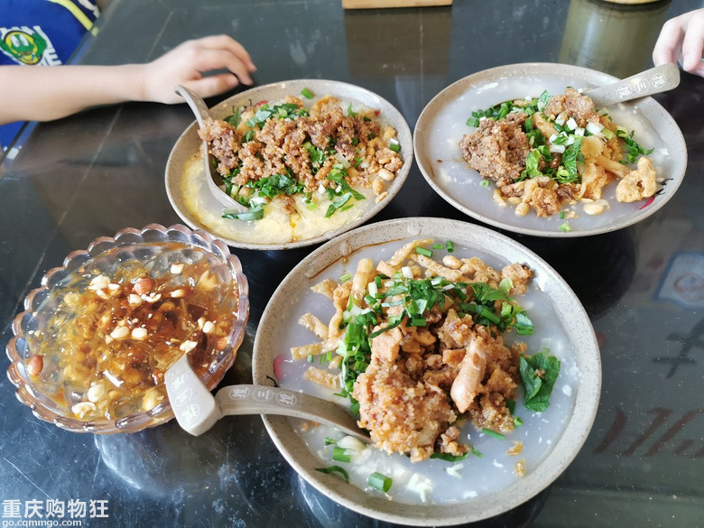 乐山行,美食伴
