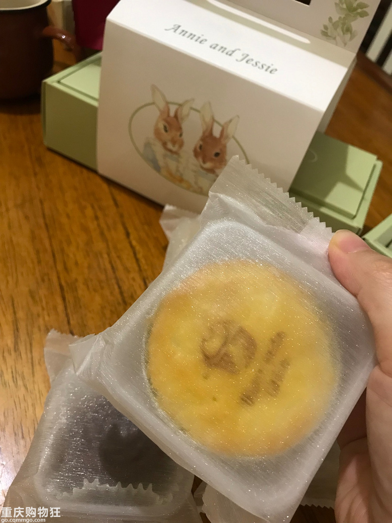 原来日本原产抹茶粉会掉色？吃了这个月饼长见识了