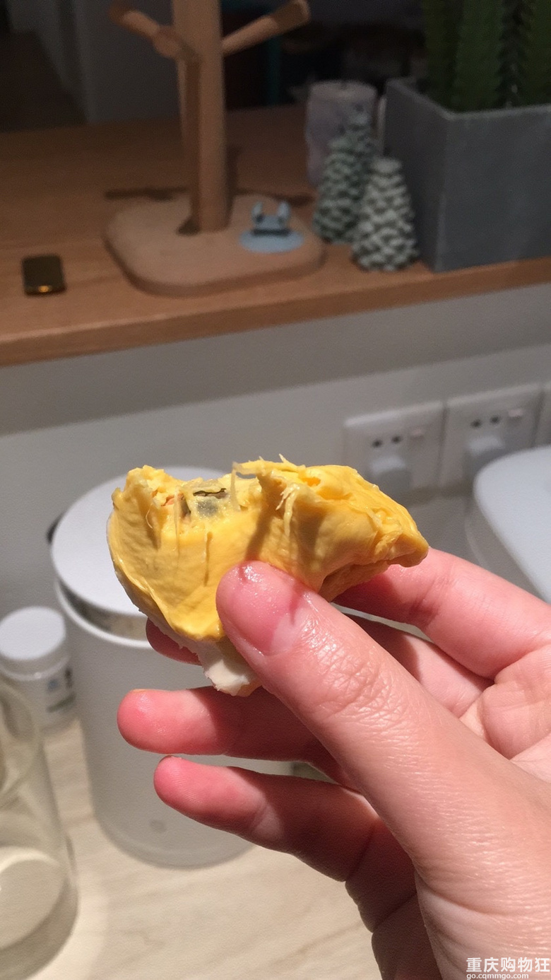 泰国猫山王榴莲！！！一口入魂！！！