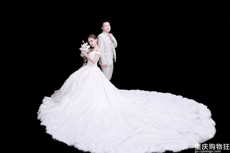 死党变夫妻，一路走来你陪我一起长大+【春季秀出婚纱照】