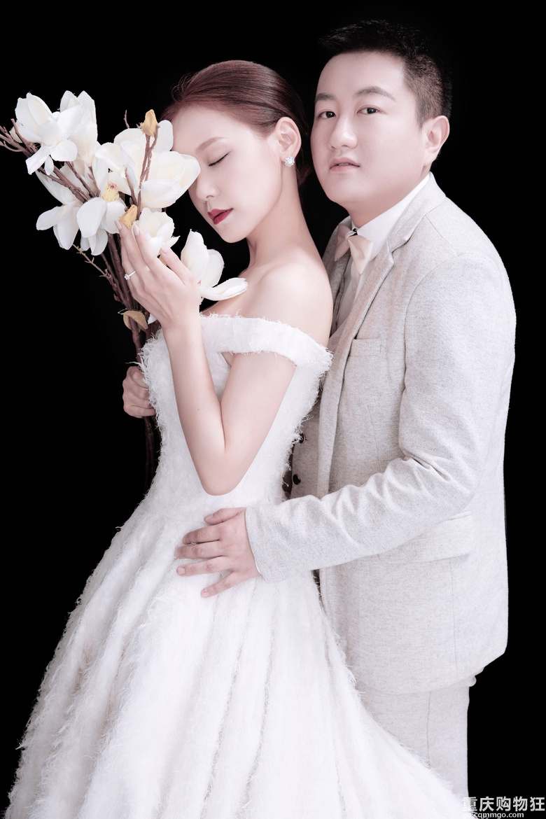 死党变夫妻，一路走来你陪我一起长大+【春季秀出婚纱照】