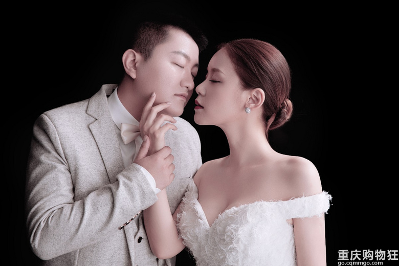 死党变夫妻，一路走来你陪我一起长大+【春季秀出婚纱照】