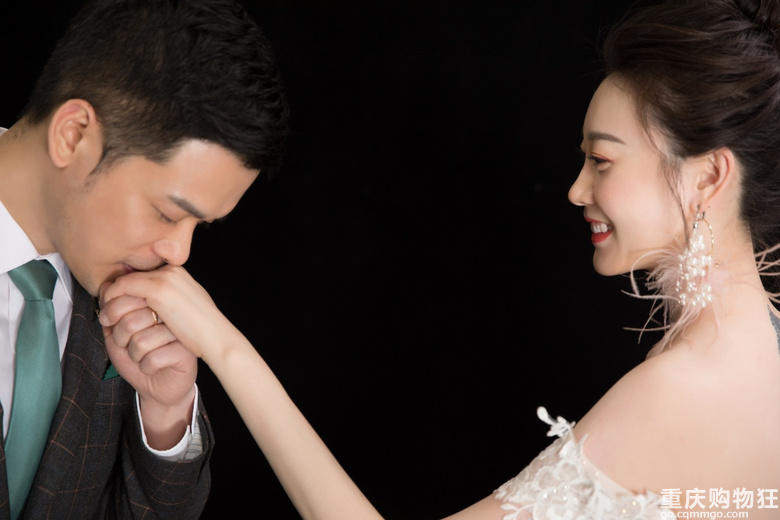 空姐和安全员的故事，一直都是你在保护我+【春季秀出婚纱照】