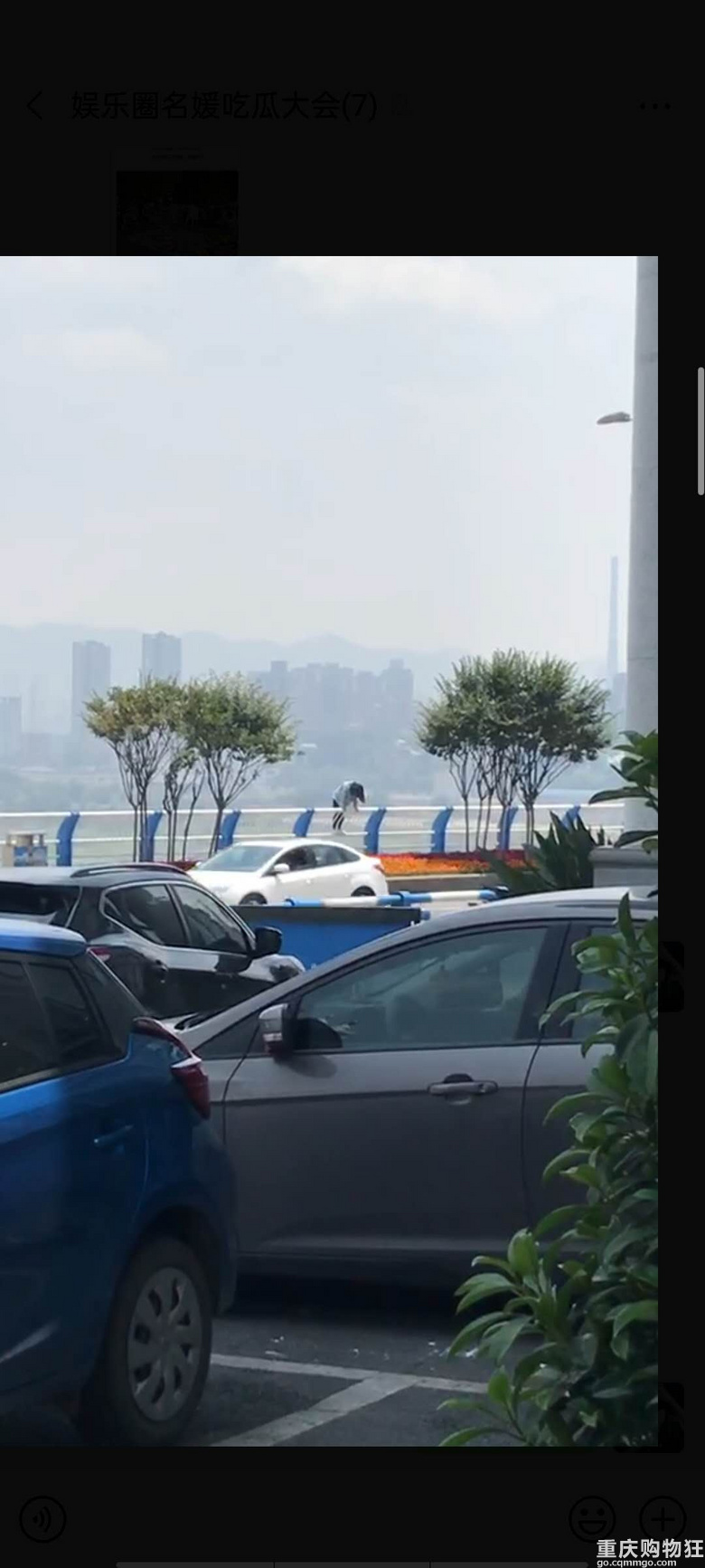 九滨路刚刚发生跳桥事件