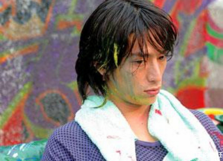 伊势谷友介吸毒被捕 娱乐八卦 重庆购物狂