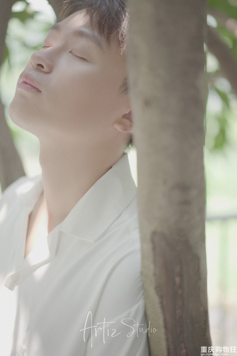 男生的写真也可以很可，你最帅的那一面展现出来了吗？