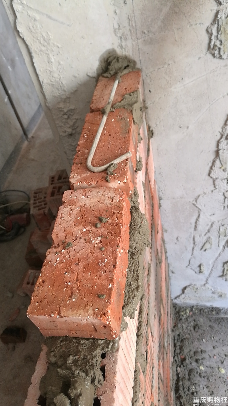 这是之前建墙的时候的照片