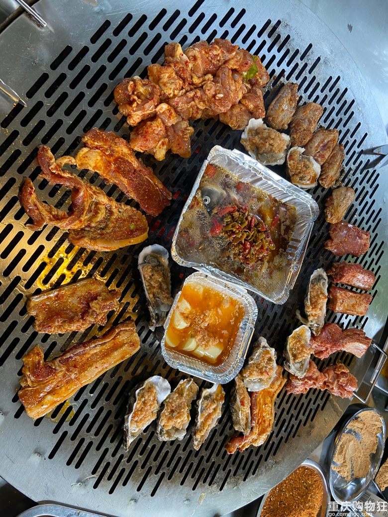 吃wanghong西昌火盆烧烤，以及狼人杀爱带节奏但输得惨的陈老大